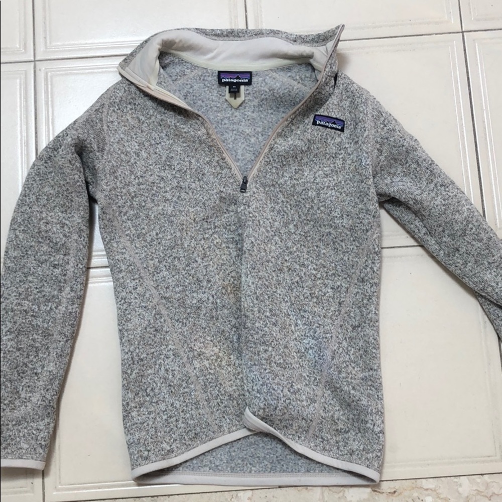 Like new patagonia sweater